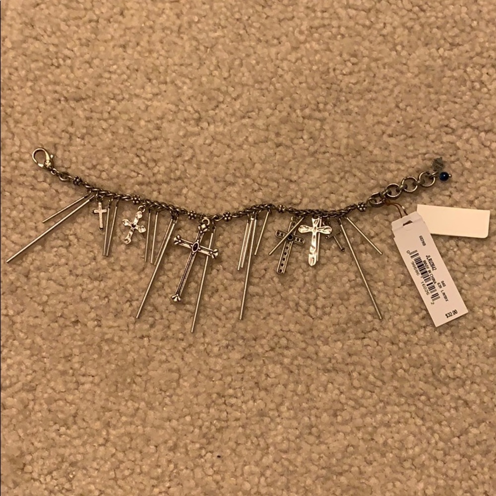 Lucky Brand Cross Charm Bracelet -NWT - Picture 4 of 5